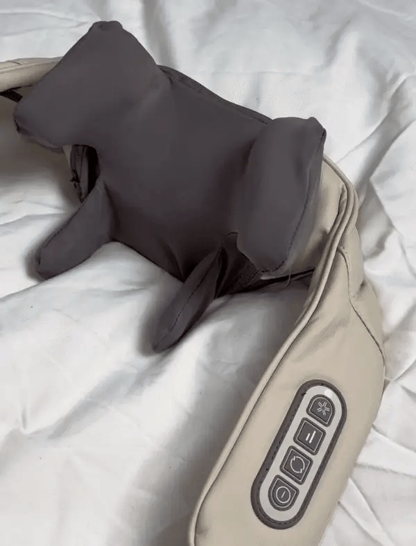 Glam Mania™ Kneading Massager (Shoulder and Neck) – مدلك عجن للكتف والرقبة